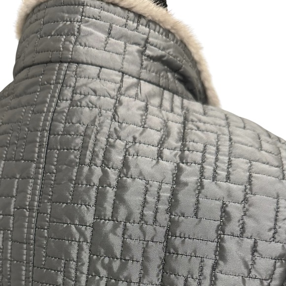 BASLER Germany size 6 metallic silver colour - Picture 10 of 16